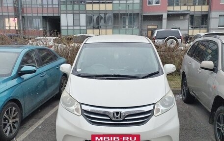 Honda Freed I, 2012 год, 1 100 000 рублей, 14 фотография