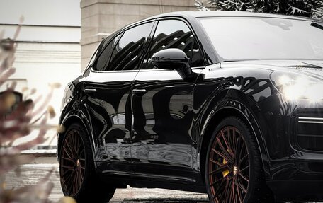 Porsche Cayenne III, 2018 год, 7 990 000 рублей, 4 фотография