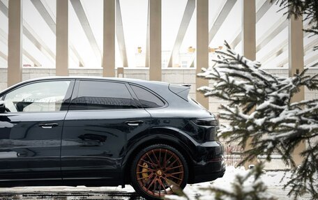 Porsche Cayenne III, 2018 год, 7 990 000 рублей, 6 фотография