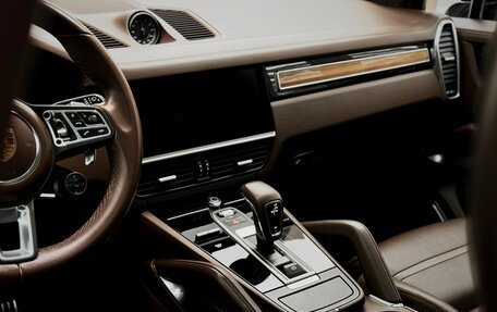 Porsche Cayenne III, 2018 год, 7 990 000 рублей, 9 фотография