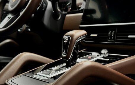 Porsche Cayenne III, 2018 год, 7 990 000 рублей, 15 фотография