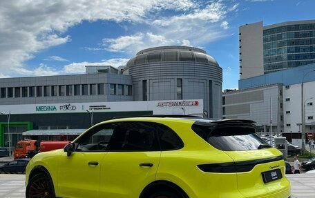 Porsche Cayenne III, 2018 год, 7 990 000 рублей, 23 фотография