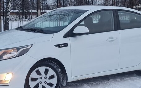 KIA Rio III рестайлинг, 2014 год, 855 000 рублей, 3 фотография