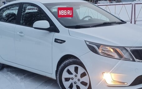 KIA Rio III рестайлинг, 2014 год, 855 000 рублей, 2 фотография