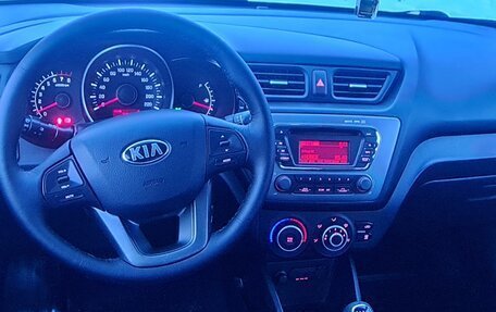 KIA Rio III рестайлинг, 2014 год, 855 000 рублей, 17 фотография