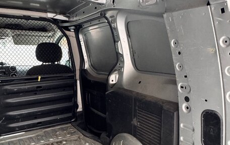 Peugeot Partner II рестайлинг 2, 2021 год, 1 490 000 рублей, 15 фотография