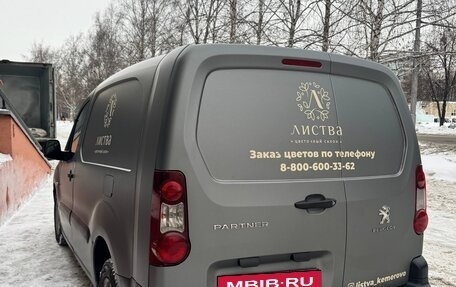 Peugeot Partner II рестайлинг 2, 2021 год, 1 490 000 рублей, 5 фотография