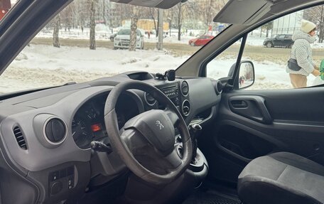 Peugeot Partner II рестайлинг 2, 2021 год, 1 490 000 рублей, 28 фотография