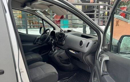 Peugeot Partner II рестайлинг 2, 2021 год, 1 490 000 рублей, 22 фотография