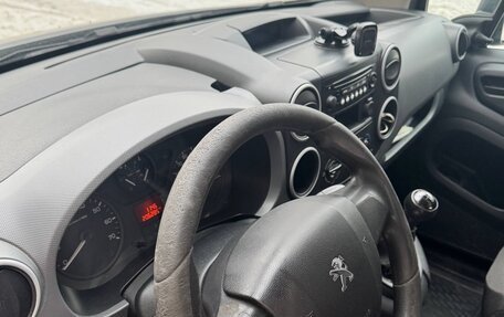 Peugeot Partner II рестайлинг 2, 2021 год, 1 490 000 рублей, 26 фотография