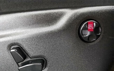 Jeep Grand Cherokee, 2016 год, 2 790 000 рублей, 28 фотография