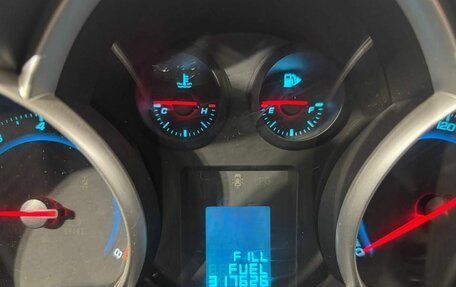 Chevrolet Cruze II, 2013 год, 640 000 рублей, 10 фотография