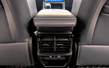 Geely Atlas, 2024 год, 2 700 000 рублей, 28 фотография