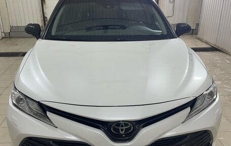 Toyota Camry, 2020 год, 3 350 000 рублей, 1 фотография