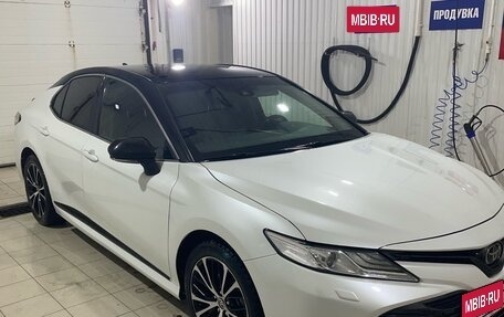 Toyota Camry, 2020 год, 3 350 000 рублей, 3 фотография