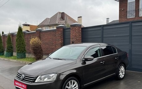 Volkswagen Passat B7, 2013 год, 1 150 000 рублей, 2 фотография
