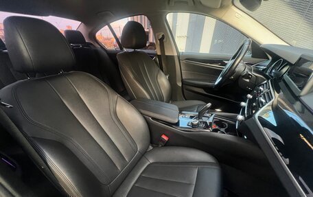 BMW 5 серия, 2019 год, 2 800 000 рублей, 17 фотография