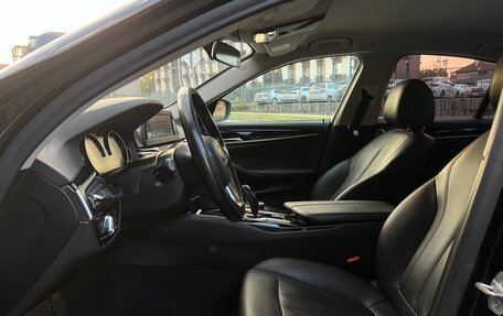 BMW 5 серия, 2019 год, 2 800 000 рублей, 13 фотография