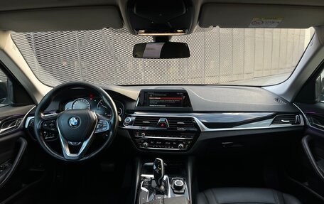 BMW 5 серия, 2019 год, 2 800 000 рублей, 19 фотография