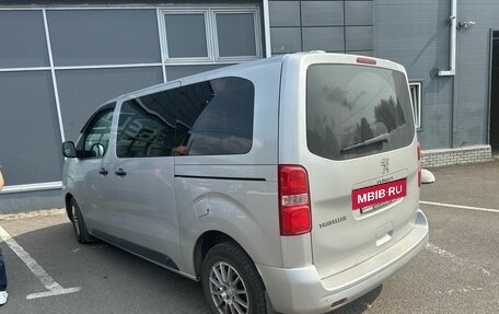 Peugeot Traveller I, 2018 год, 2 099 000 рублей, 3 фотография