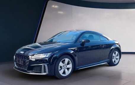 Audi TT, 2023 год, 7 210 000 рублей, 1 фотография