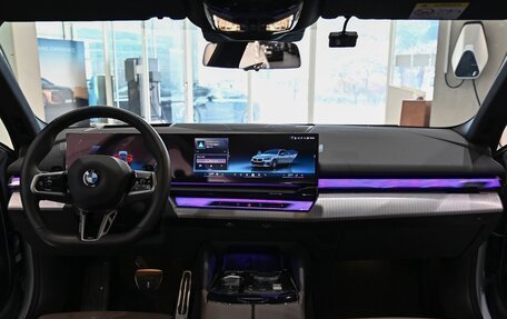 BMW 5 серия, 2025 год, 6 300 000 рублей, 5 фотография