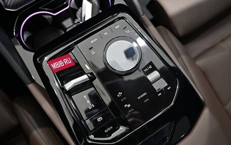 BMW 5 серия, 2025 год, 6 300 000 рублей, 13 фотография