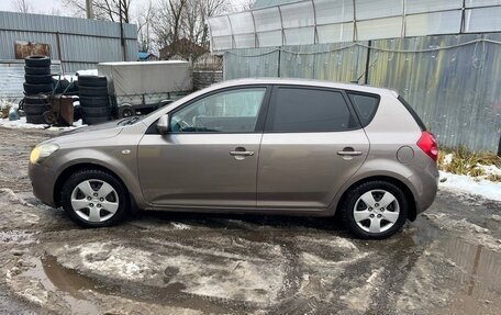 KIA cee'd I рестайлинг, 2009 год, 600 000 рублей, 14 фотография