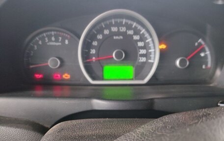 KIA Sportage II, 2010 год, 1 100 000 рублей, 12 фотография