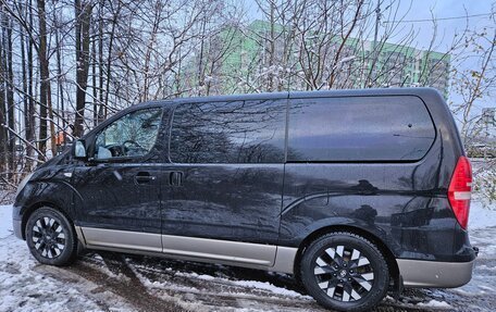 Hyundai H-1 II рестайлинг, 2016 год, 1 985 000 рублей, 2 фотография