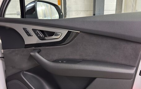 Audi Q7, 2016 год, 4 300 000 рублей, 33 фотография