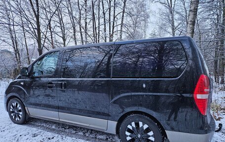 Hyundai H-1 II рестайлинг, 2016 год, 1 985 000 рублей, 10 фотография