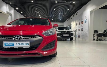 Hyundai i30 II рестайлинг, 2013 год, 980 000 рублей, 9 фотография