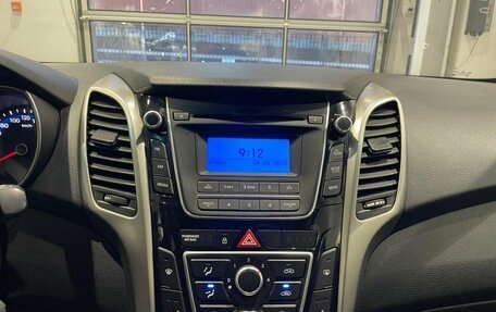 Hyundai i30 II рестайлинг, 2013 год, 980 000 рублей, 16 фотография