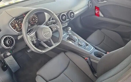 Audi TT, 2023 год, 7 210 000 рублей, 10 фотография