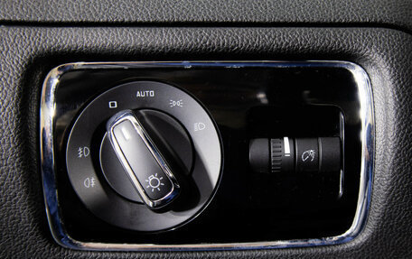 Skoda Superb III рестайлинг, 2014 год, 1 049 000 рублей, 15 фотография