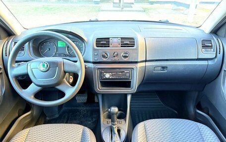 Skoda Fabia II, 2011 год, 799 000 рублей, 9 фотография