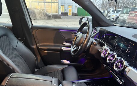 Mercedes-Benz GLB, 2020 год, 3 220 000 рублей, 3 фотография