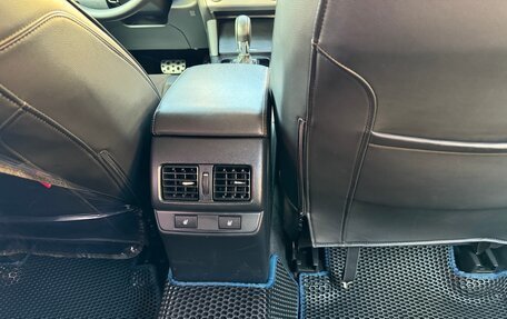 Subaru Outback IV рестайлинг, 2015 год, 2 100 000 рублей, 6 фотография