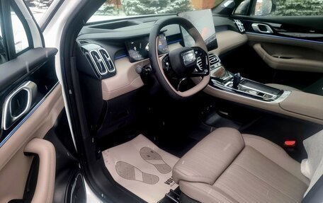 Geely Atlas, 2025 год, 3 000 000 рублей, 8 фотография