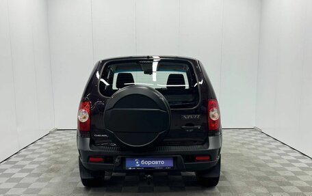 Chevrolet Niva I рестайлинг, 2017 год, 725 000 рублей, 6 фотография