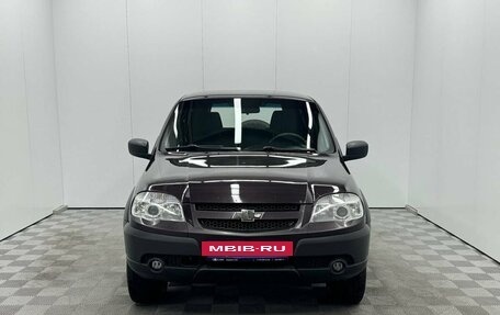 Chevrolet Niva I рестайлинг, 2017 год, 725 000 рублей, 2 фотография