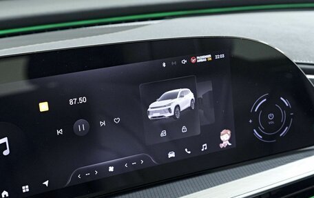 CheryExeed TXL, 2024 год, 3 900 000 рублей, 26 фотография