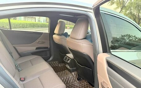 Lexus ES VII, 2022 год, 4 000 044 рублей, 9 фотография