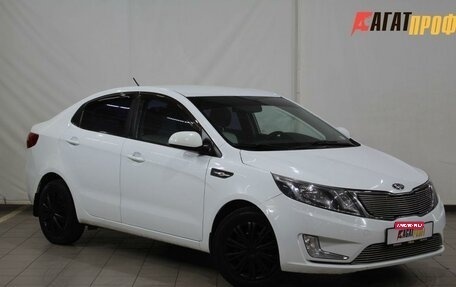 KIA Rio III рестайлинг, 2013 год, 760 000 рублей, 3 фотография