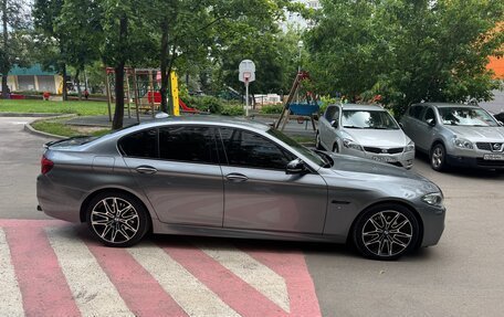 BMW 5 серия, 2014 год, 1 950 000 рублей, 3 фотография