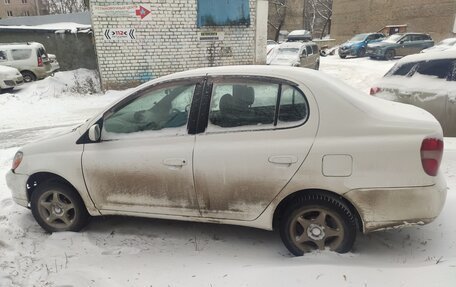 Toyota Platz, 2000 год, 350 000 рублей, 4 фотография