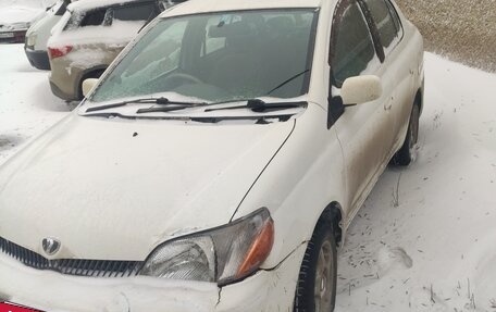 Toyota Platz, 2000 год, 350 000 рублей, 3 фотография