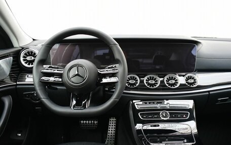 Mercedes-Benz CLS, 2018 год, 4 890 000 рублей, 8 фотография