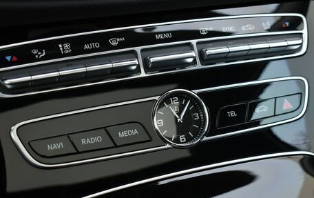 Mercedes-Benz CLS, 2018 год, 4 890 000 рублей, 19 фотография